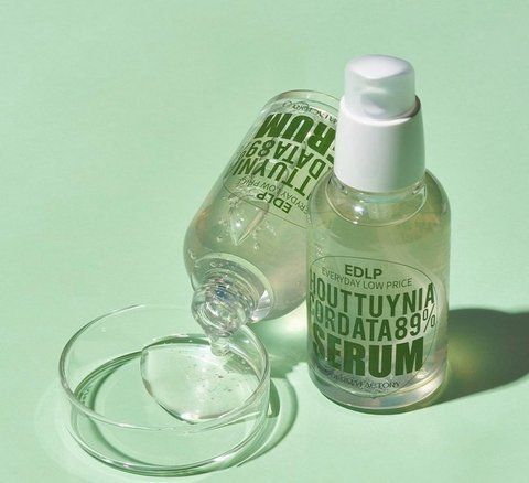 Зволожуюча та протизапальна сироватка Houttuynia Cordata 89% Serum derma52  фото
