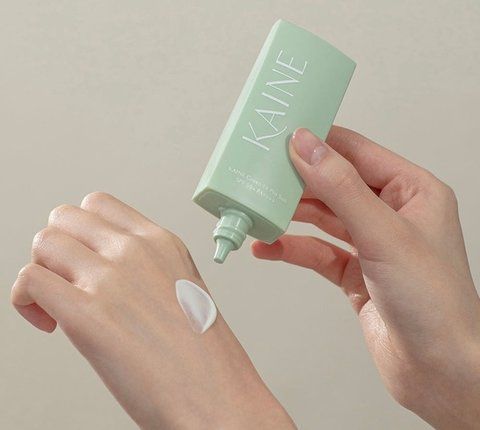 Легкий заспокійливий сонцезахисний крем KAINE Green Fit Pro Sun 55ml kaine-5 фото