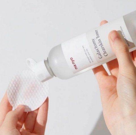 Тонер Очищаючий З Галактомісісом Та Кислотами Manyo Galactomy Clearskin Toner 210 Ml, manyo02 фото
